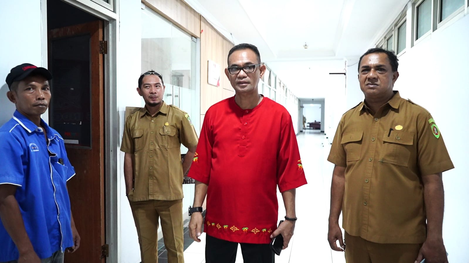 Siapkan Fasilitas Media Center, Kadis Kominfo Maluku Tinjau Lokasi di Lantai 1 Kantor Gubernur
